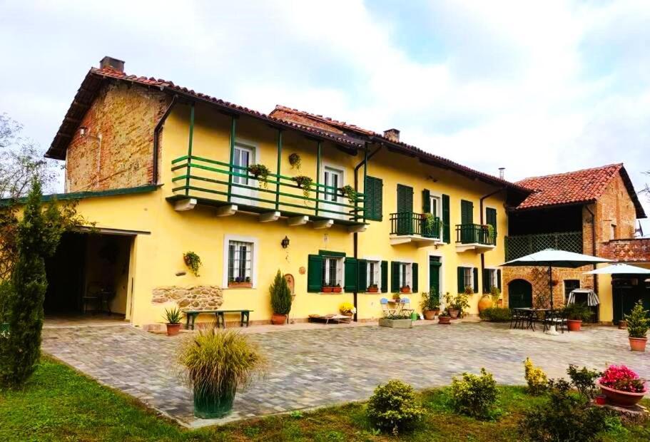 Casalborgone Casa Relax Immersa Nel Verde Della Natura מראה חיצוני תמונה